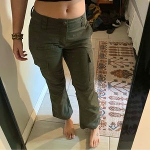 Green tactical pants